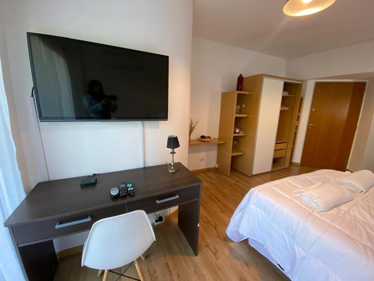 Moderno Monoambiente Nuevo Con Balcon A La Calle En Barrio Belgrano *