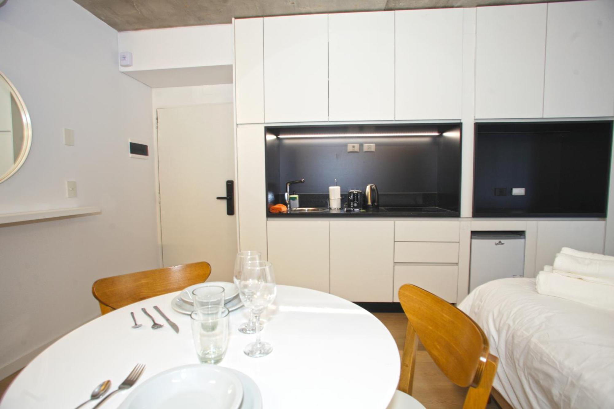 Urban Rent Live Apartment