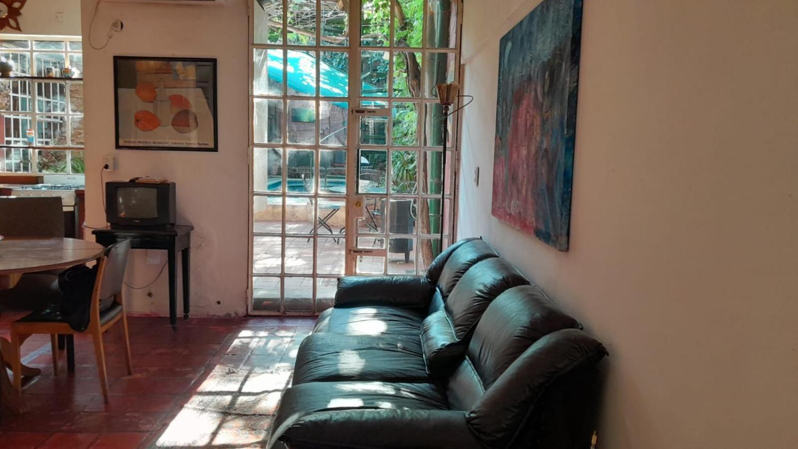 Casa Inmensa Con Pileta 