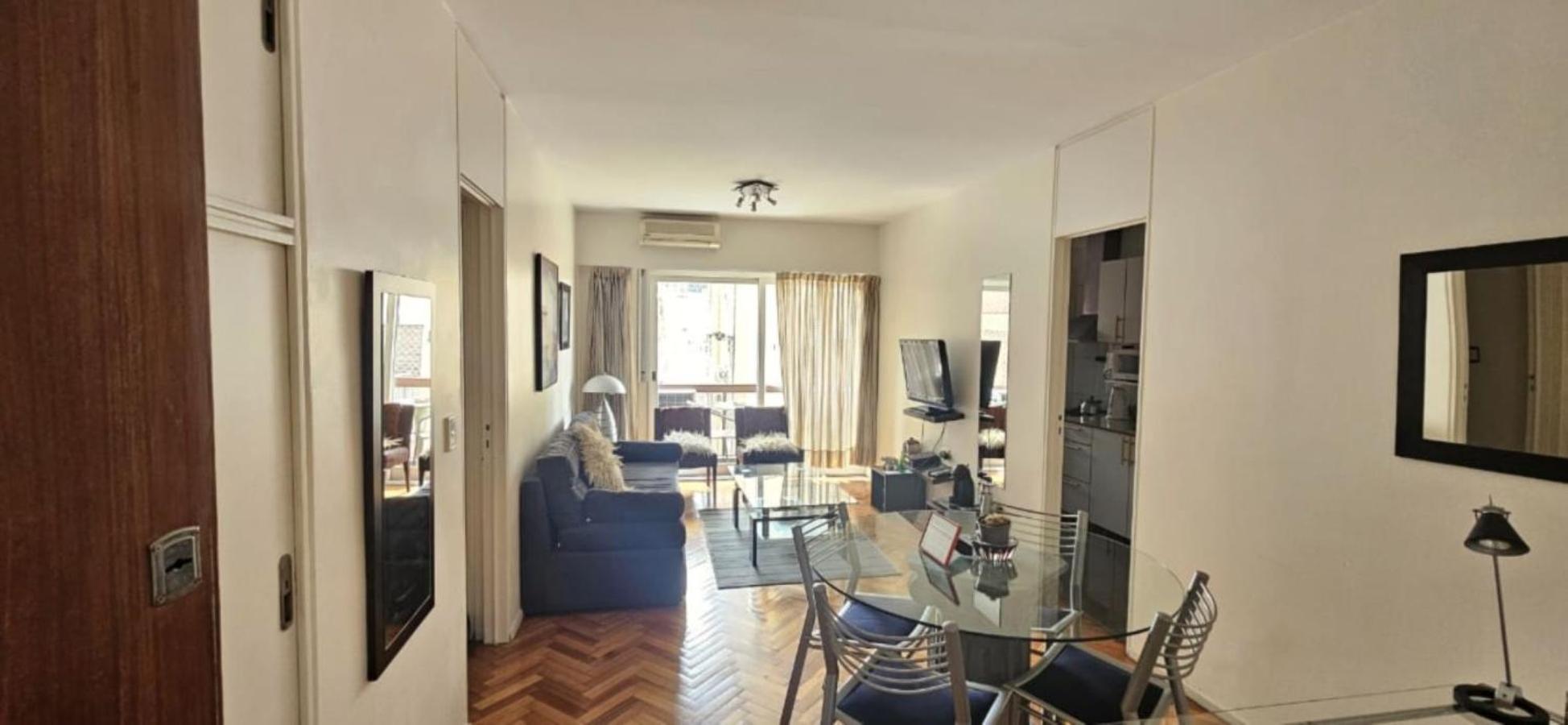 Apartment Downtown, Holiday And Shopping! Just A Few Meters From Florida Street, Buenos Aires