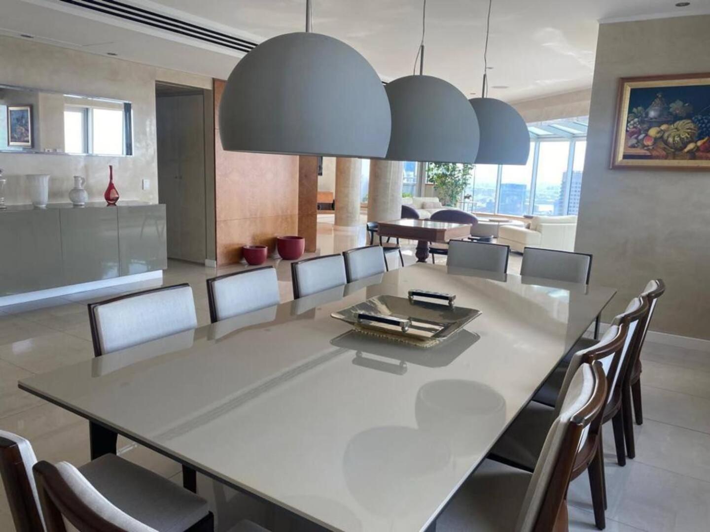 Apartment Penthouse 650m2 Vista Al Rio