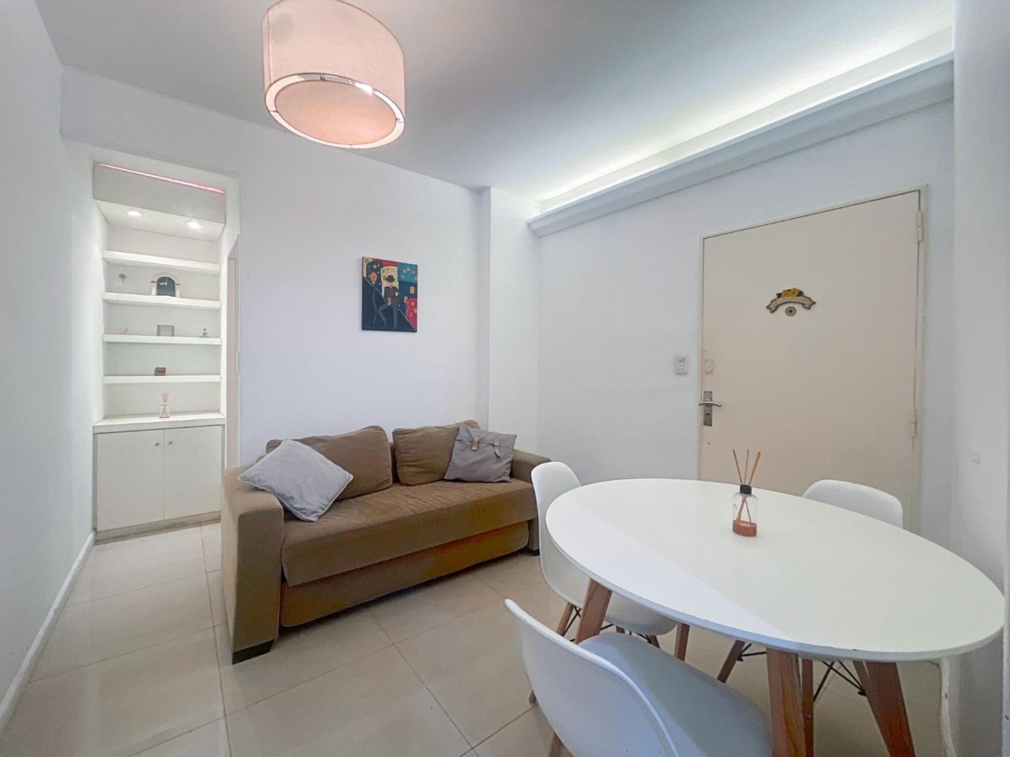 Charming With Patio In Colegiales * Buenos Aires