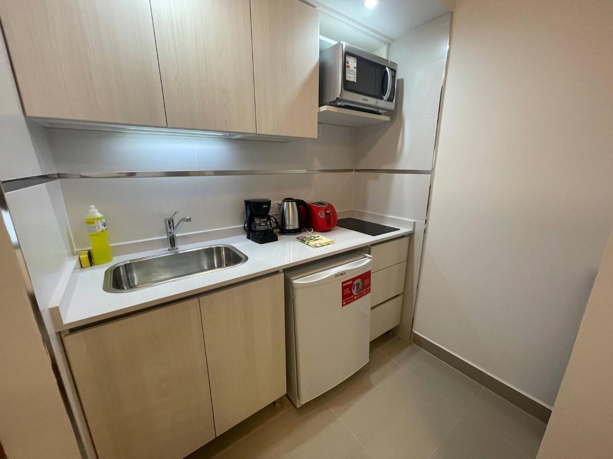 Modern With Heated Pool In The Heart Of San Telmo Apartment