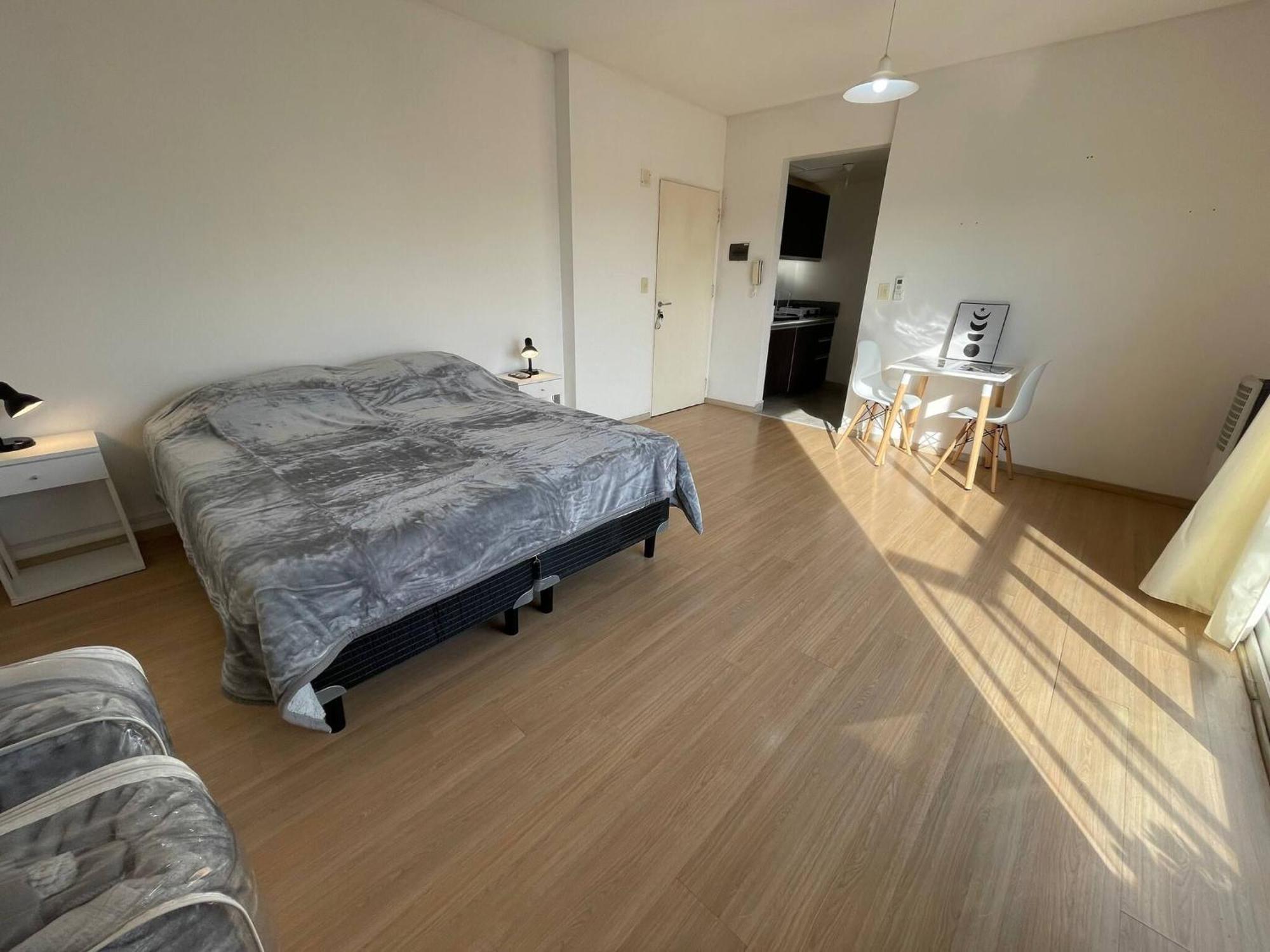 Bright Retreat Modern Temporary In Caballito Apartment *