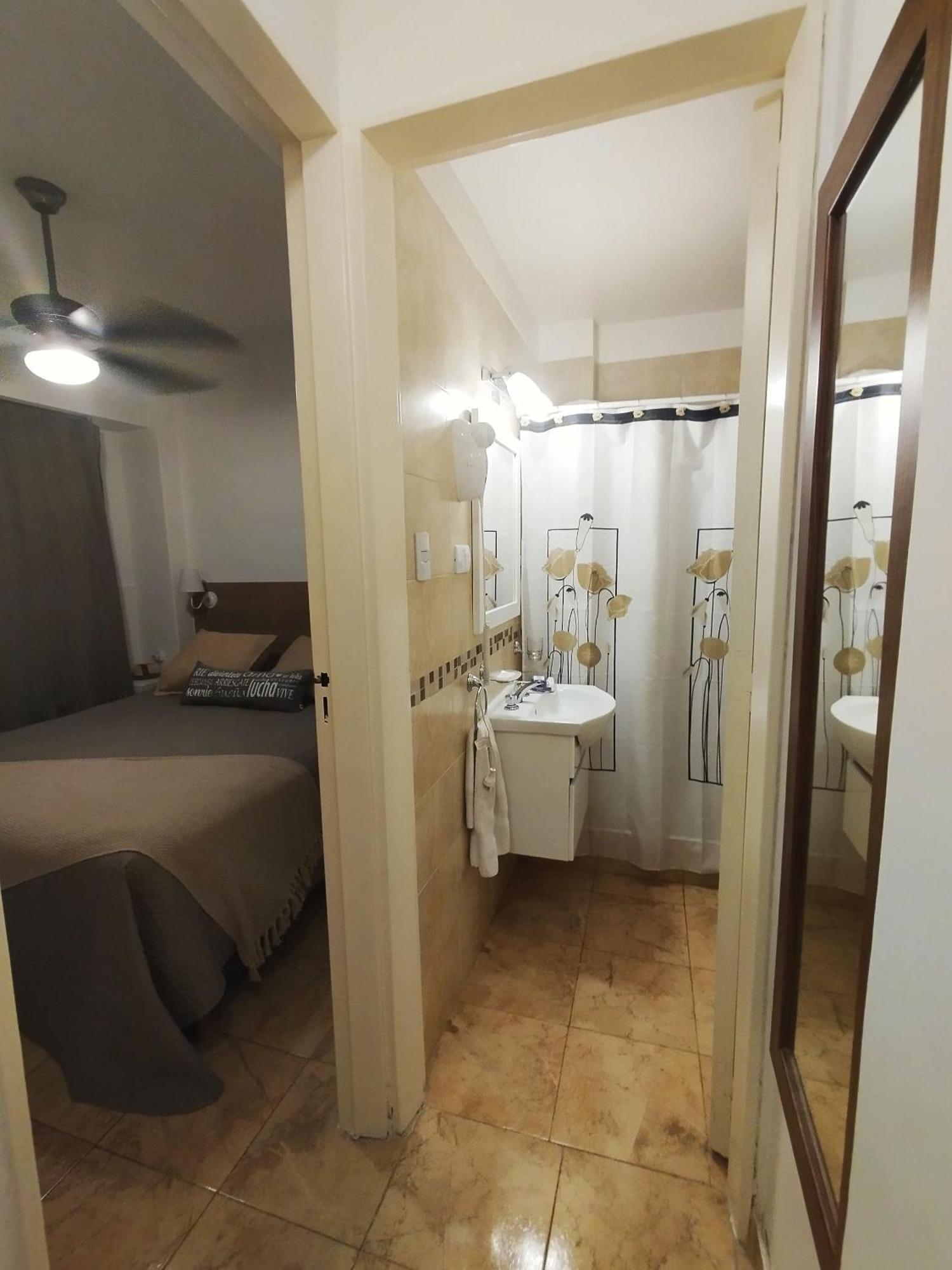 Charming In Recoleta Comfort And Style For 4 People
