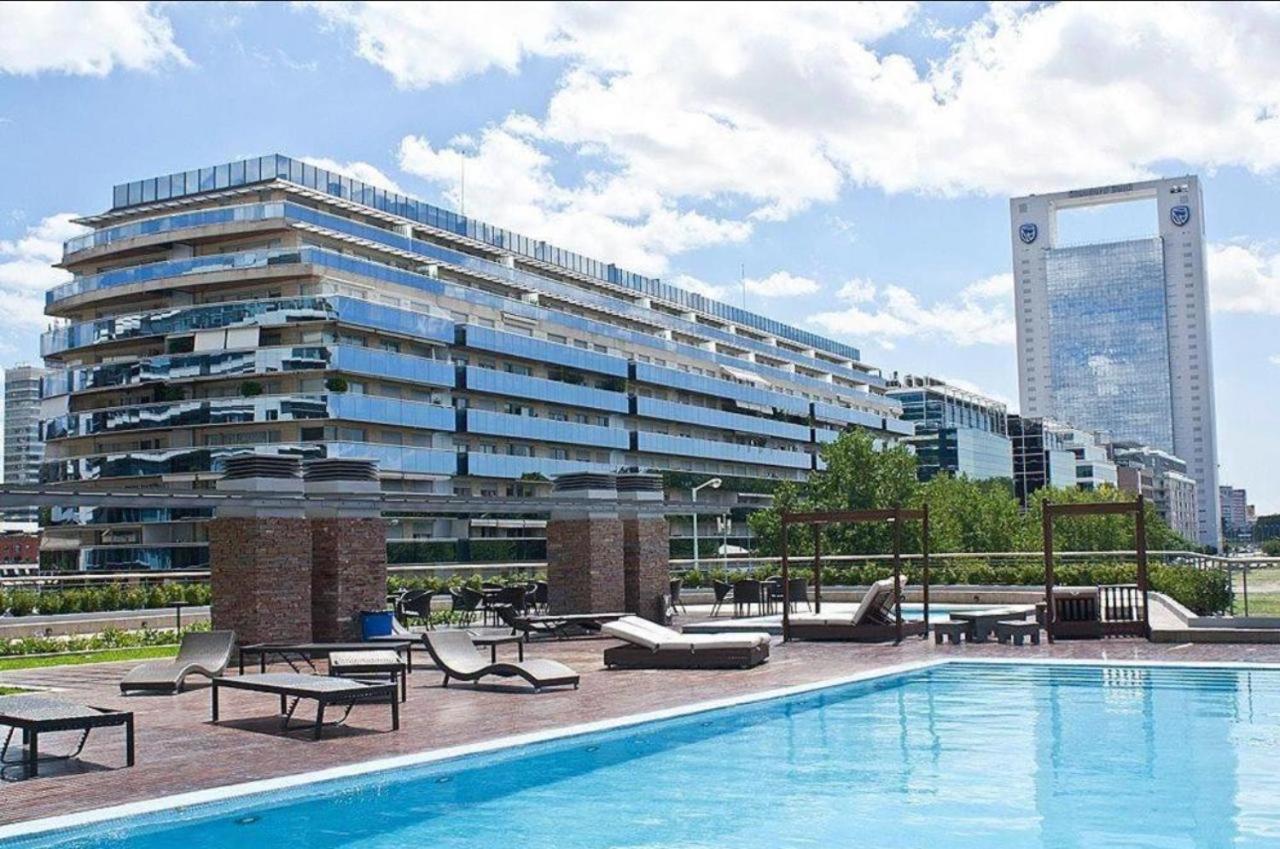 Foster Yacht Puerto Apartment Buenos Aires