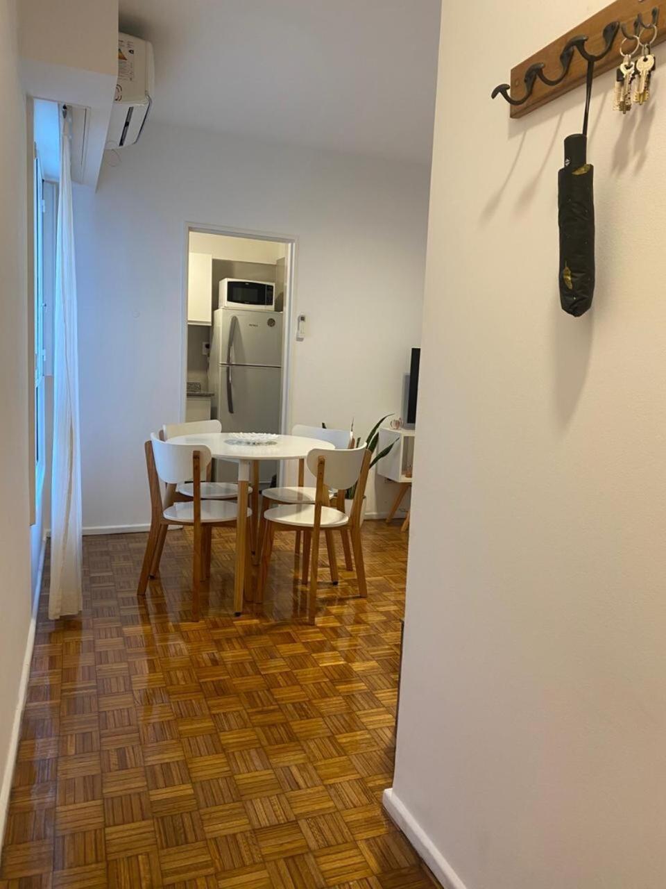 Homely French Apartamento
