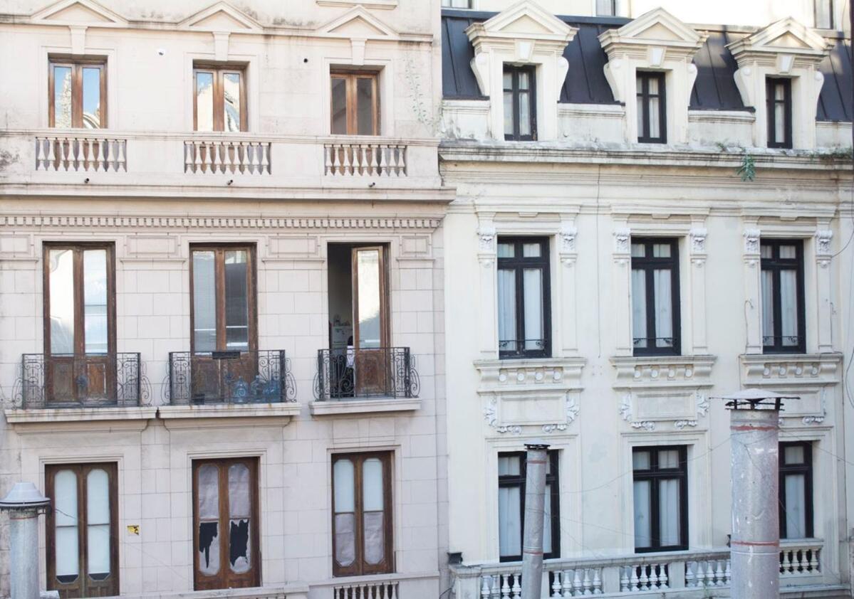 Apartment Centrally Located In