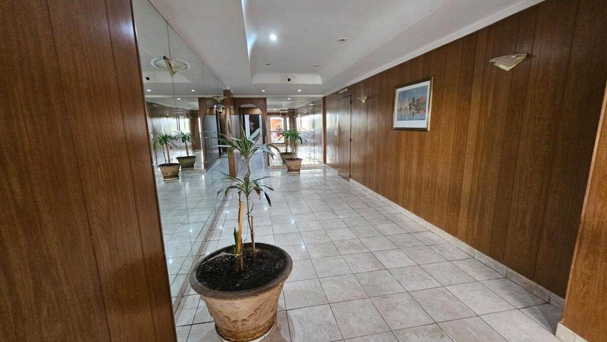 Depto 2 Ambientes En Recoleta Apartment