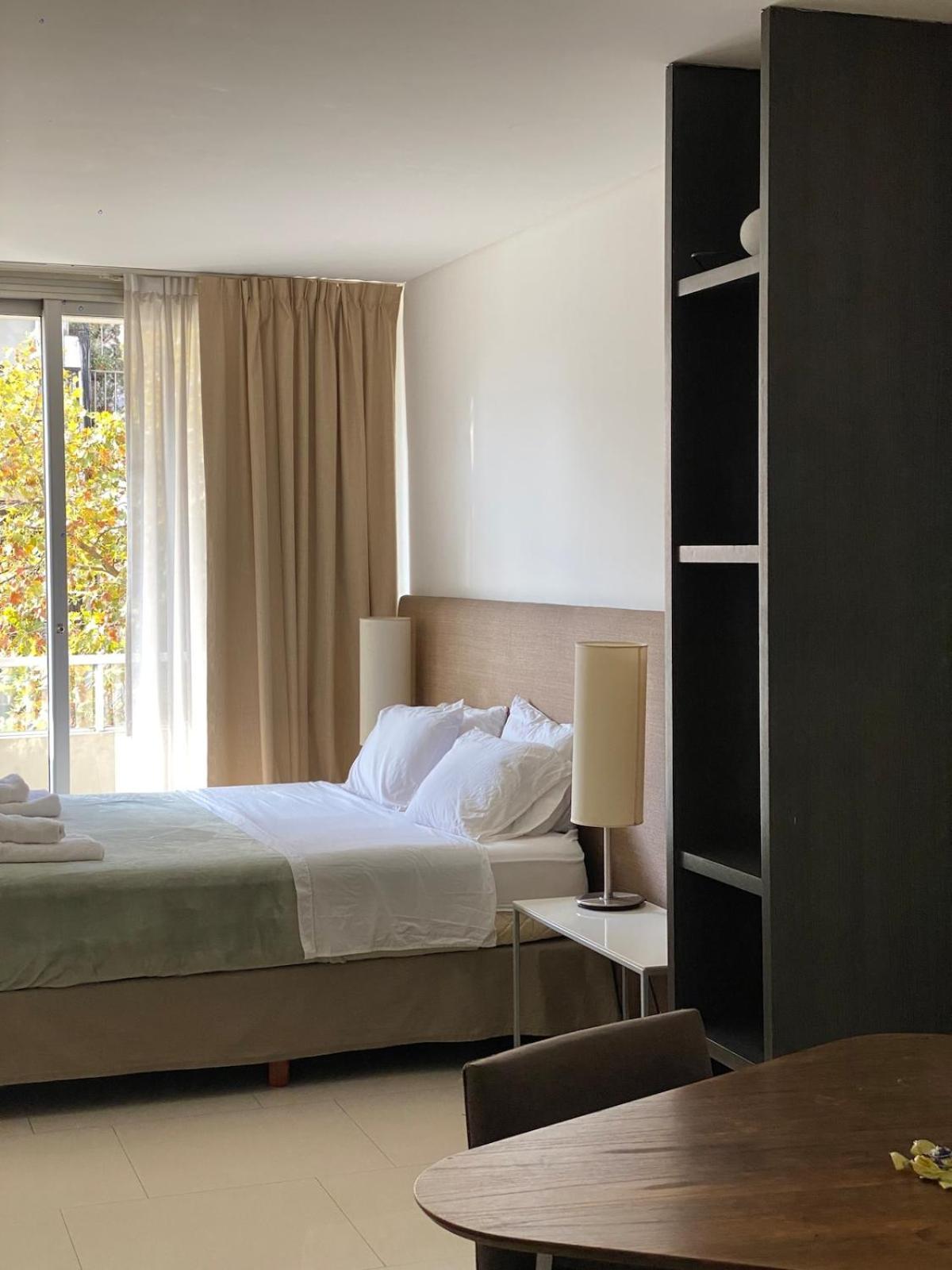 Guemes - By Hart Apartment *