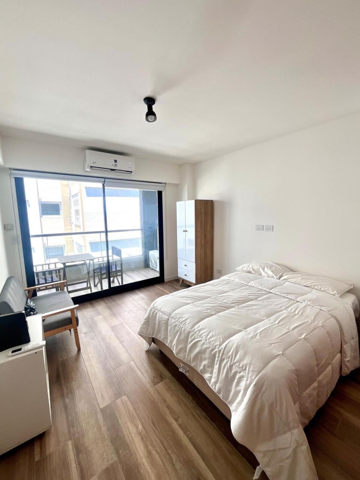 Apartment Hollywood Premium Suite, Pool, Cowork Wifi Hp, Pkg *