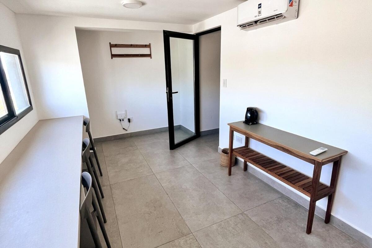 Hollywood Premium Suite, Pool, Cowork Wifi Hp, Pkg Apartment Buenos Aires