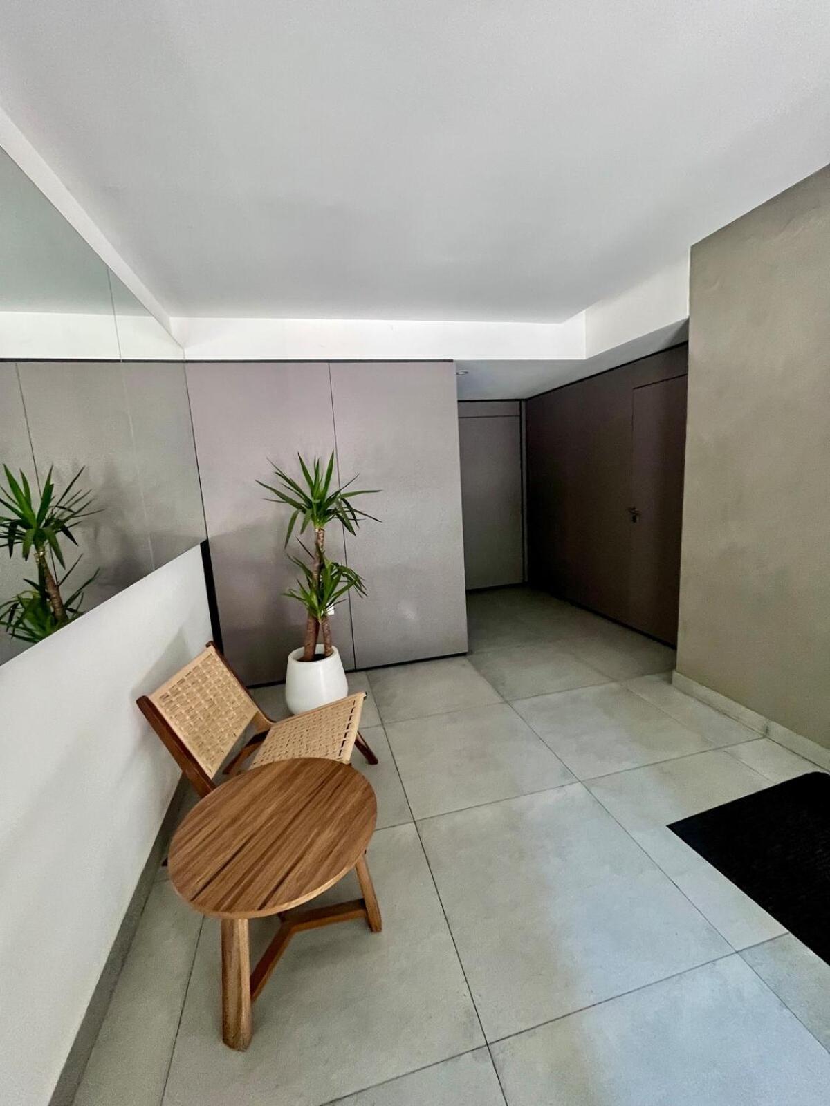 Apartment Hollywood Premium Suite, Pool, Cowork Wifi Hp, Pkg