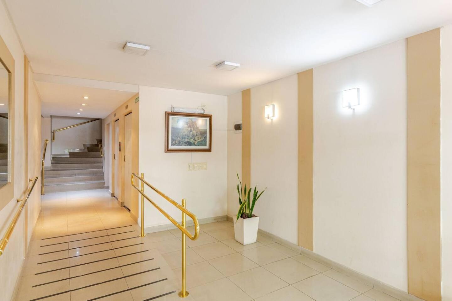 2 Ambientes Espacioso Caballito Apartment