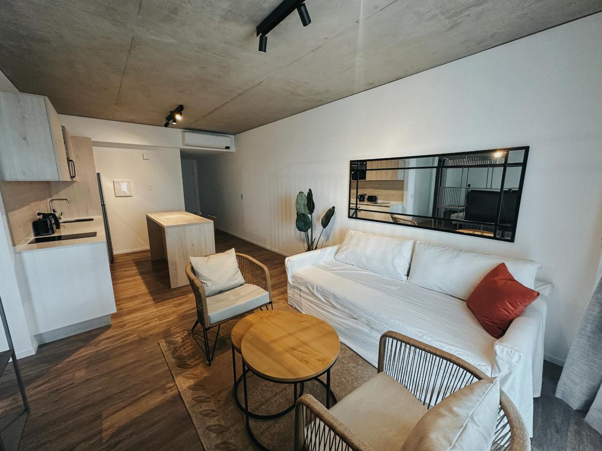 Alma Quartier Del Bajo Apartment *