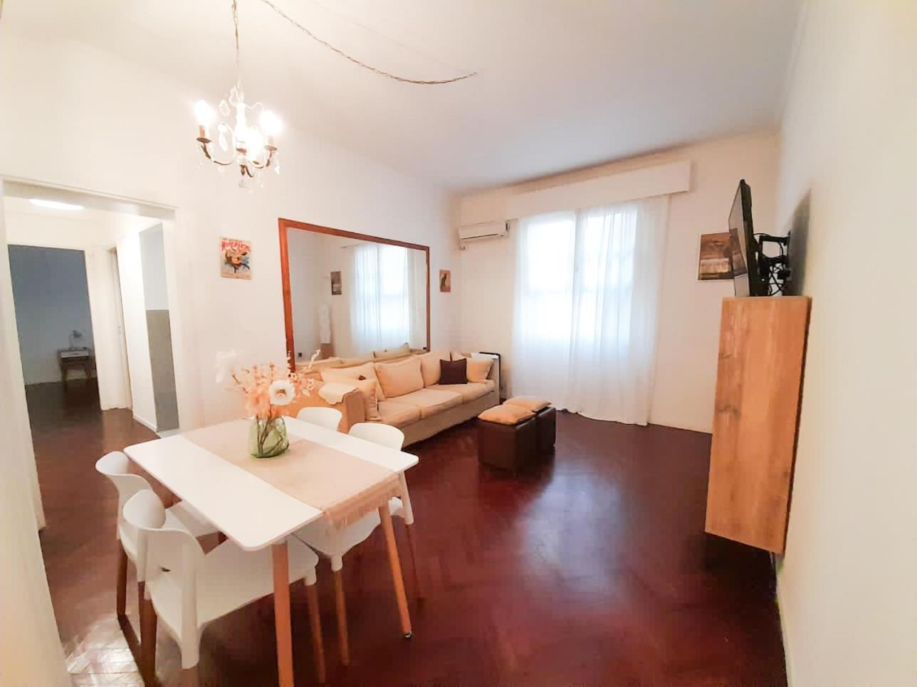 Elegante Departamento Reformado En Recoleta *