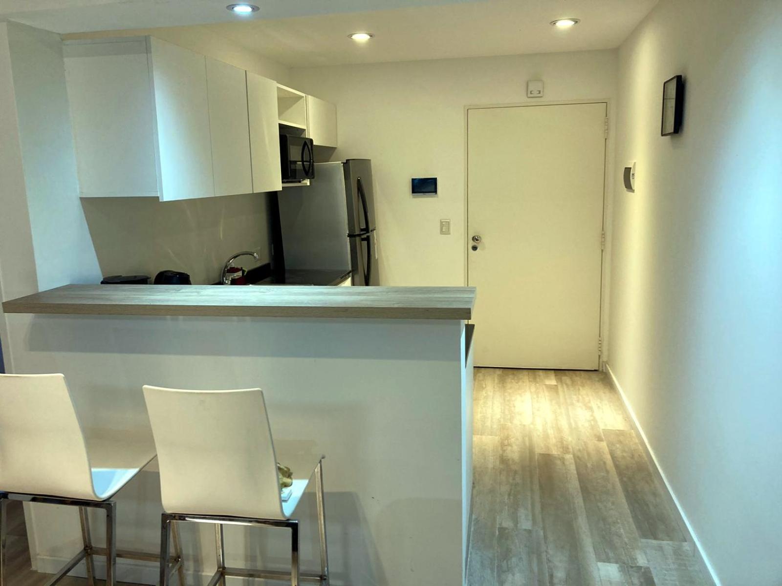Apartment Dzain 1 - Piscina -gym- Cochera - Parrilla- Playromm- Cercania Garrahan, Favaloro, Britanico *