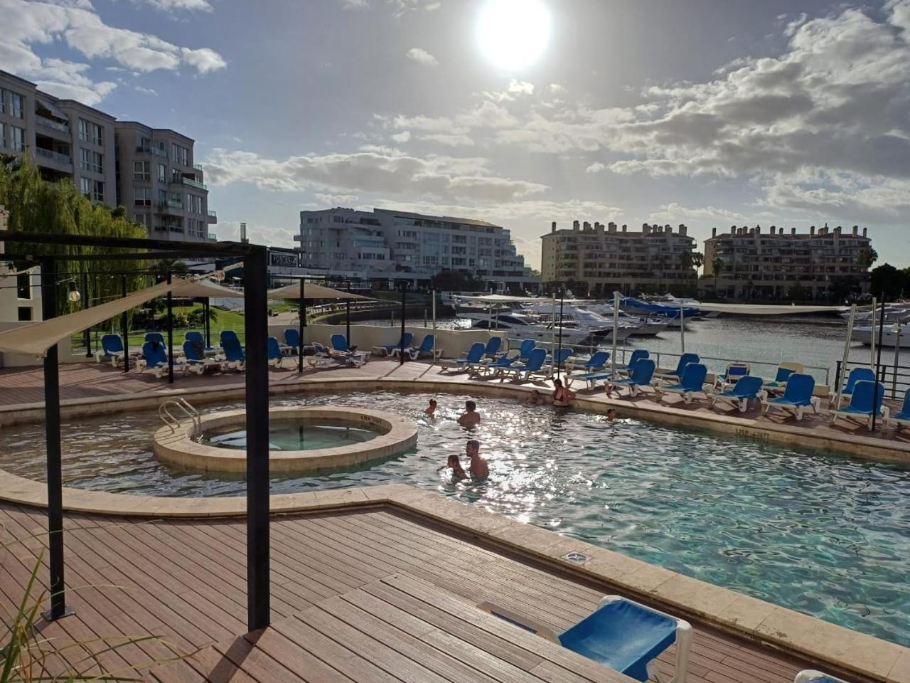 Departamentos Bahia Grande Nordelta Con Balcon Y Vista A La Bahia Piscina Opcional Arancelada!! * Buenos Aires