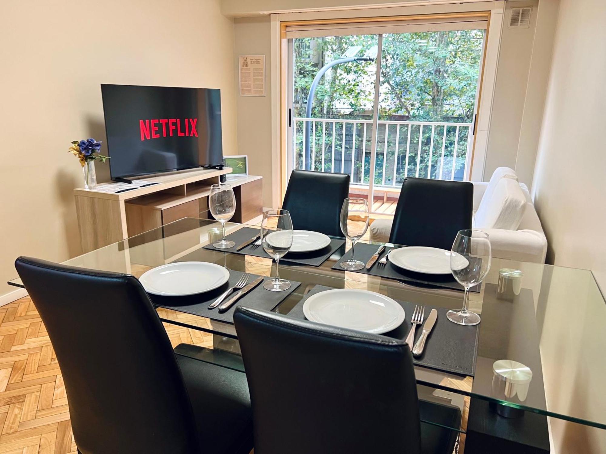 Recoleta Center - Moderno Apartment *
