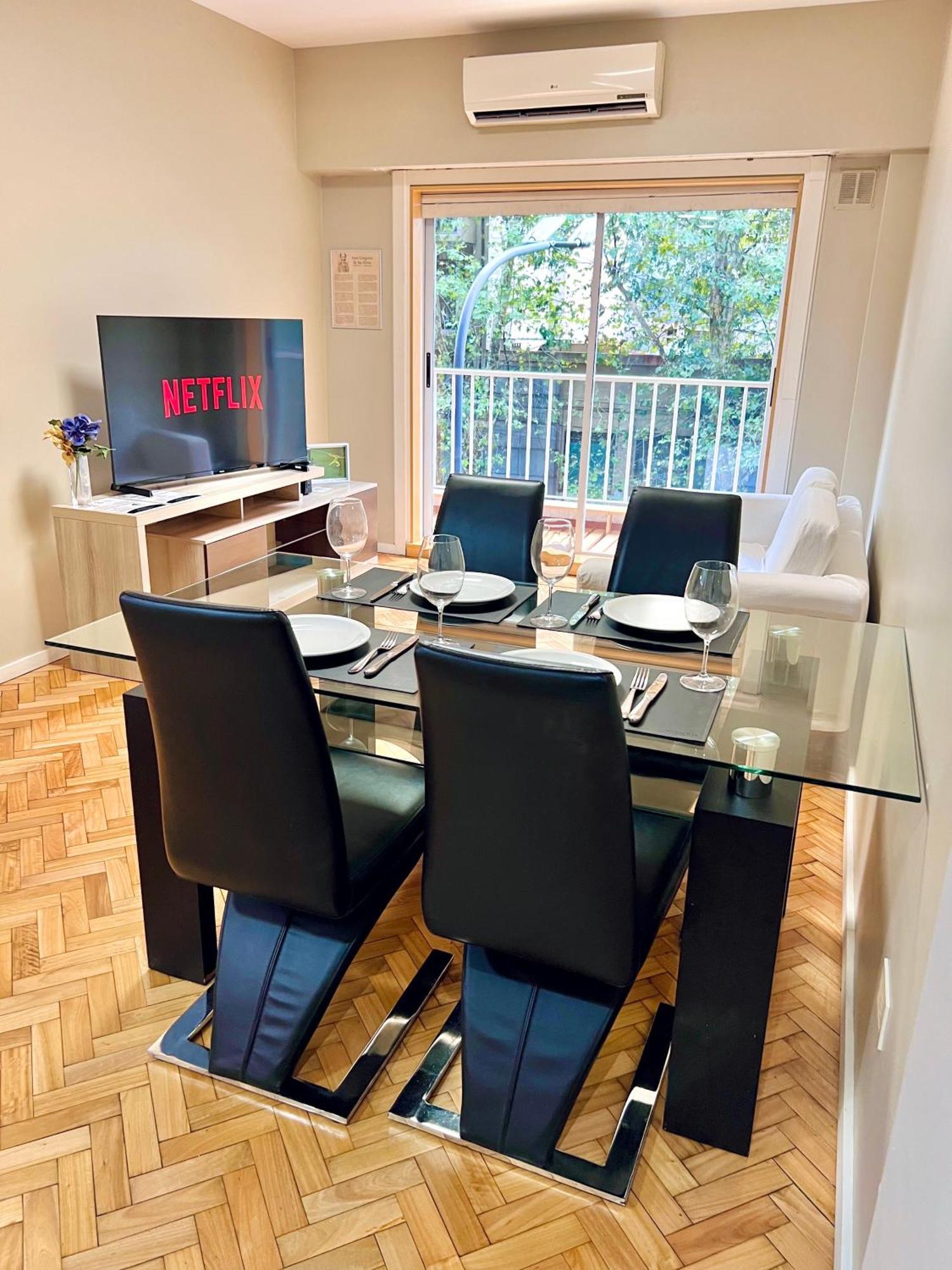 Recoleta Center - Moderno Apartment Buenos Aires