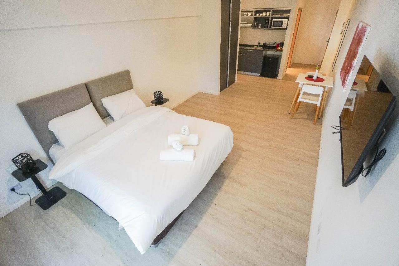 Nomad - Palermo Palms Apartment *