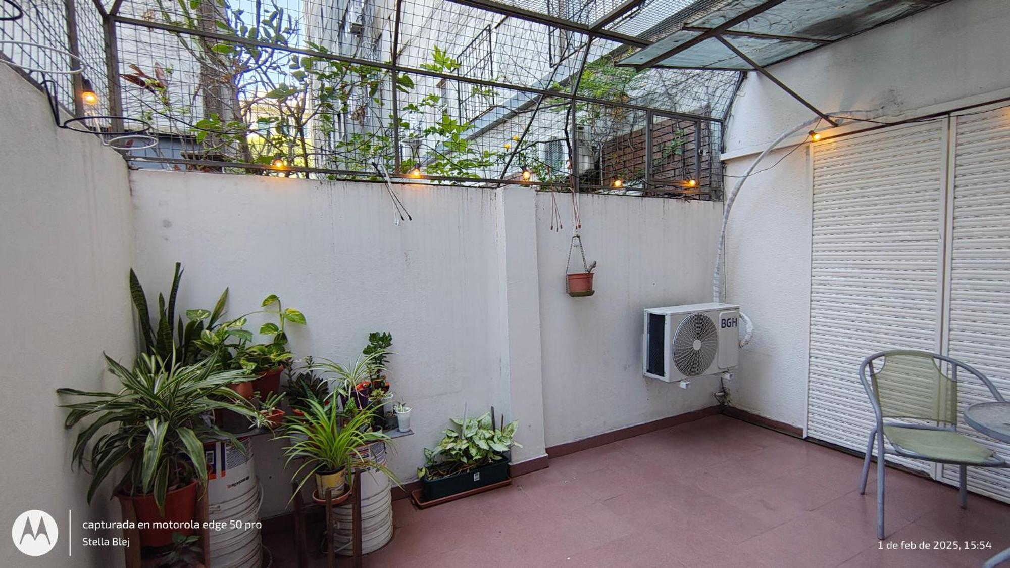 Dpto. En Almagro, Frente Al Hospital Italiano Apartamento