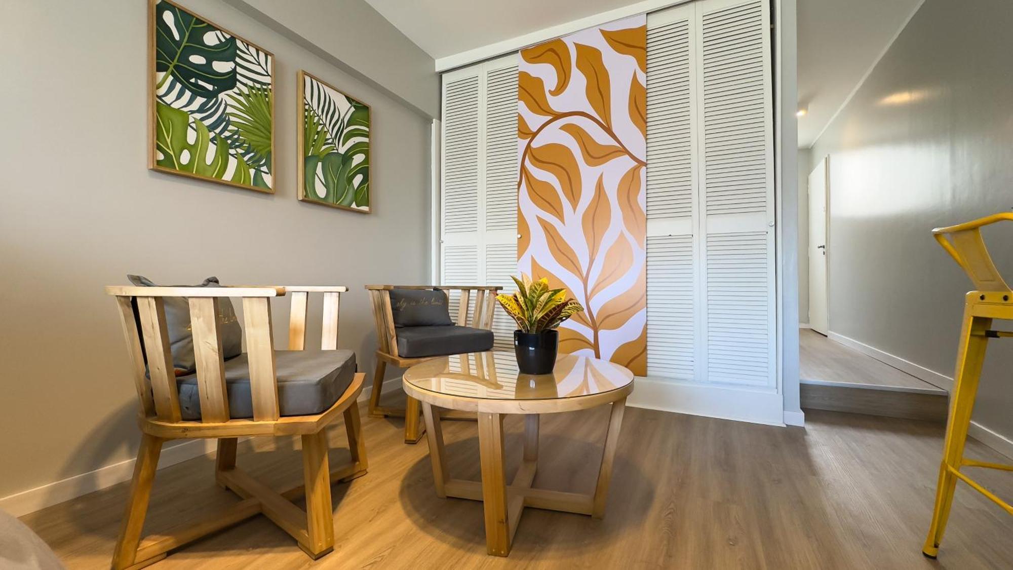 Soho Apartment *