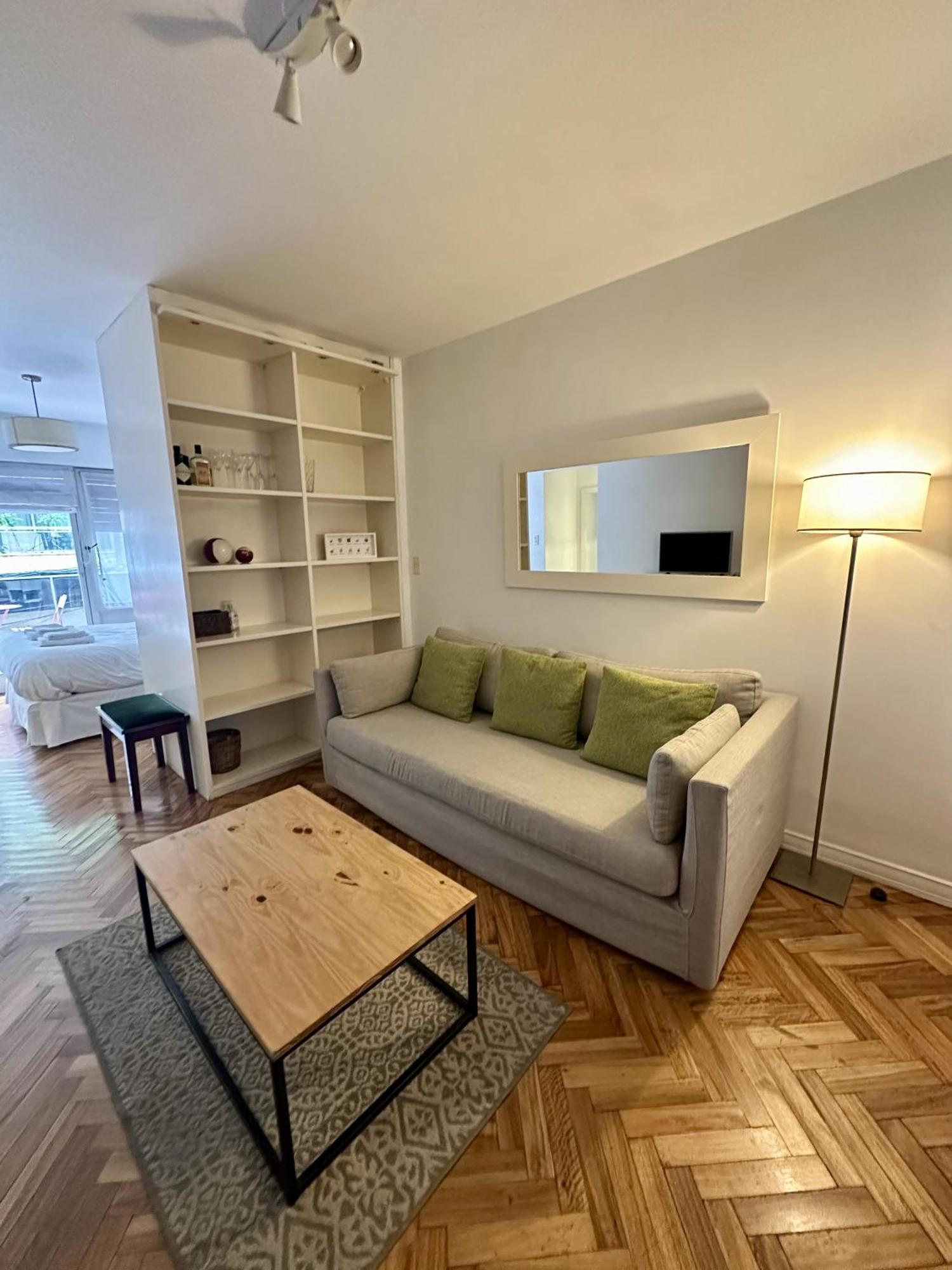 Cozy In The Heart Of Recoleta Apartment