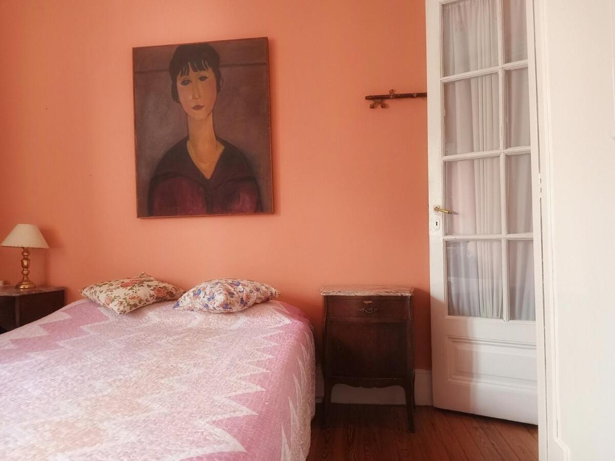Residencia Sarandi, Grades Cuartos Privados En Homestay *
