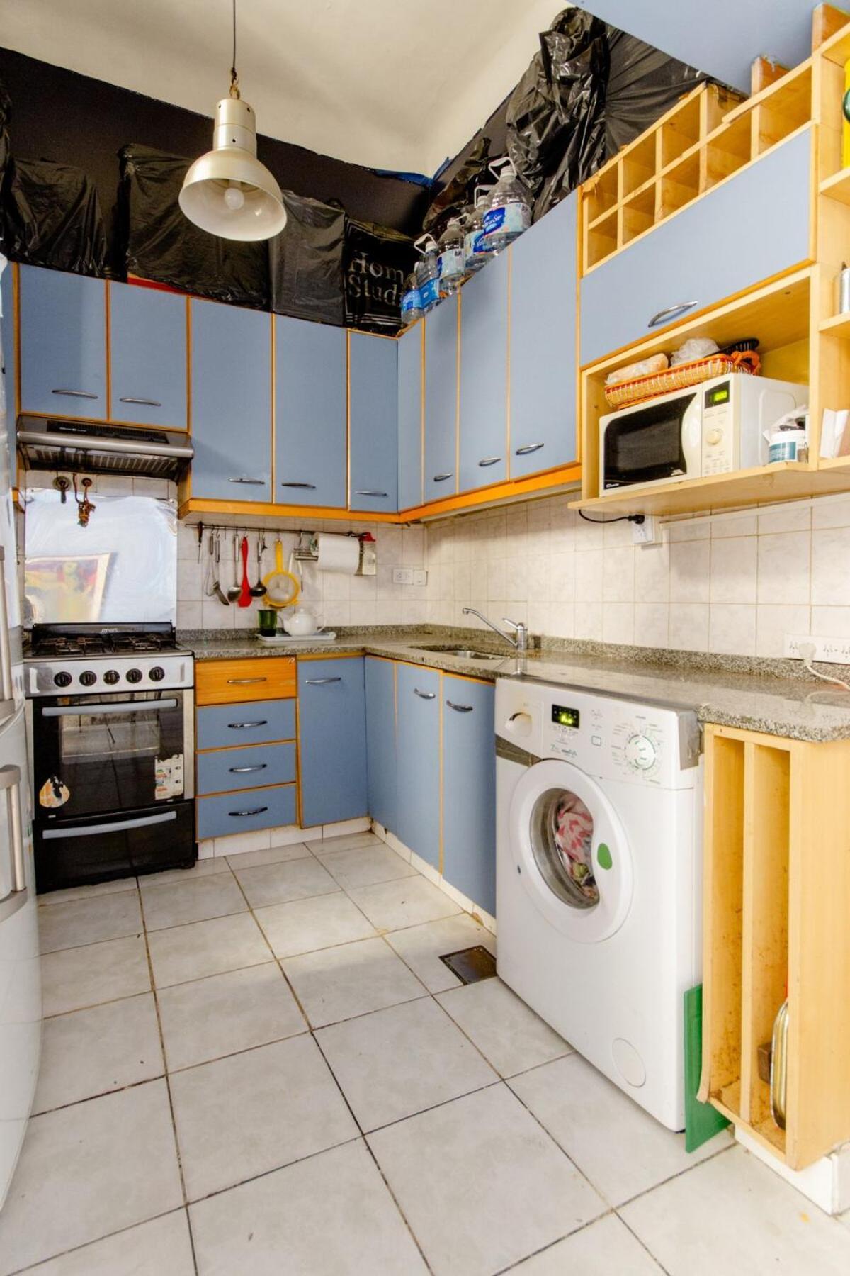 Homestay Residencia Sarandi, Grades Cuartos Privados En