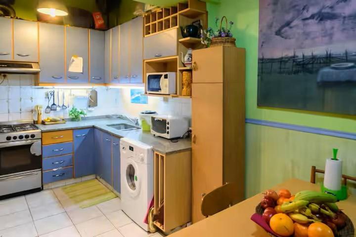 Residencia Sarandi, Grades Cuartos Privados En Homestay