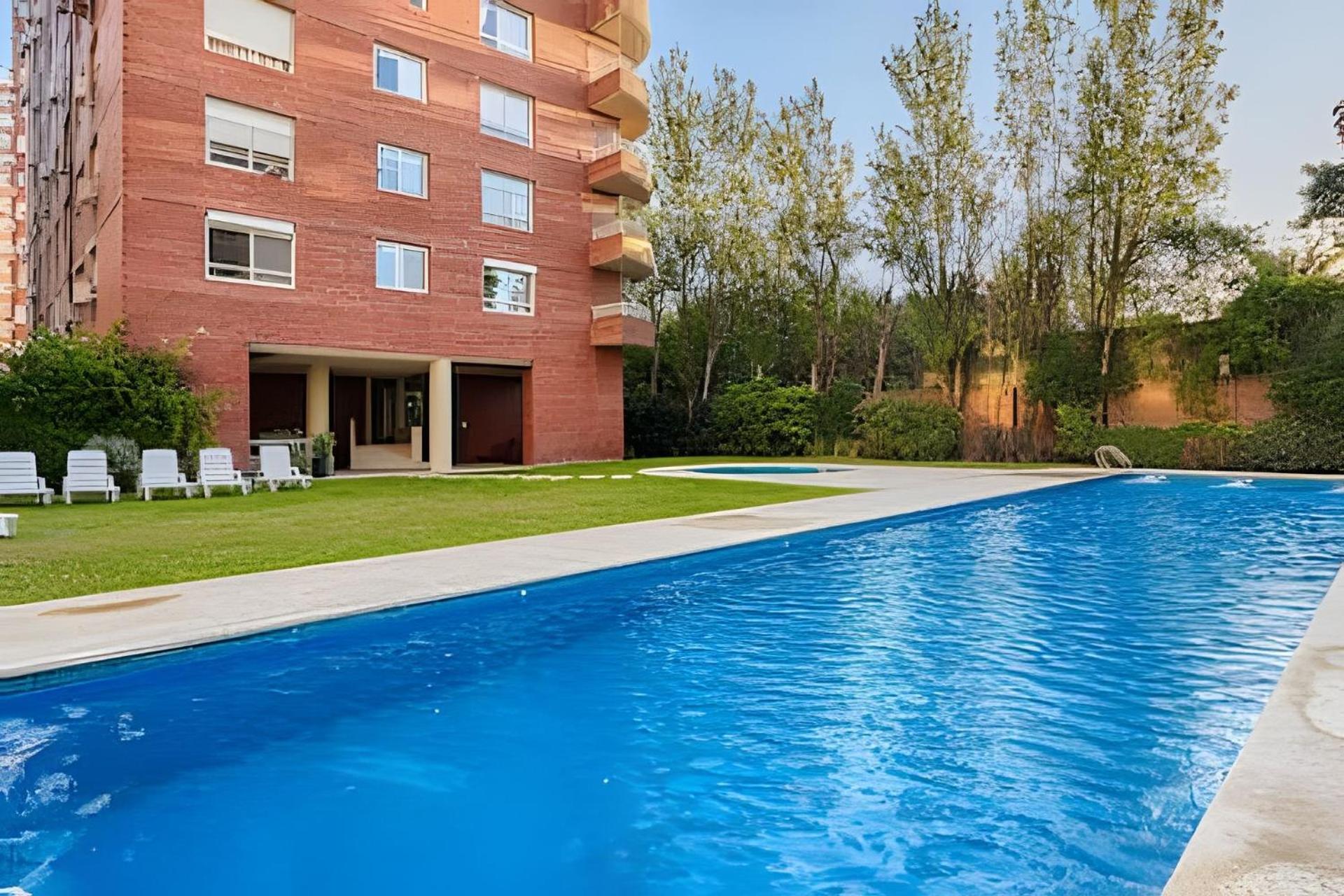 Ubicacion Vistas Al Campo De Polo Y Piscina!