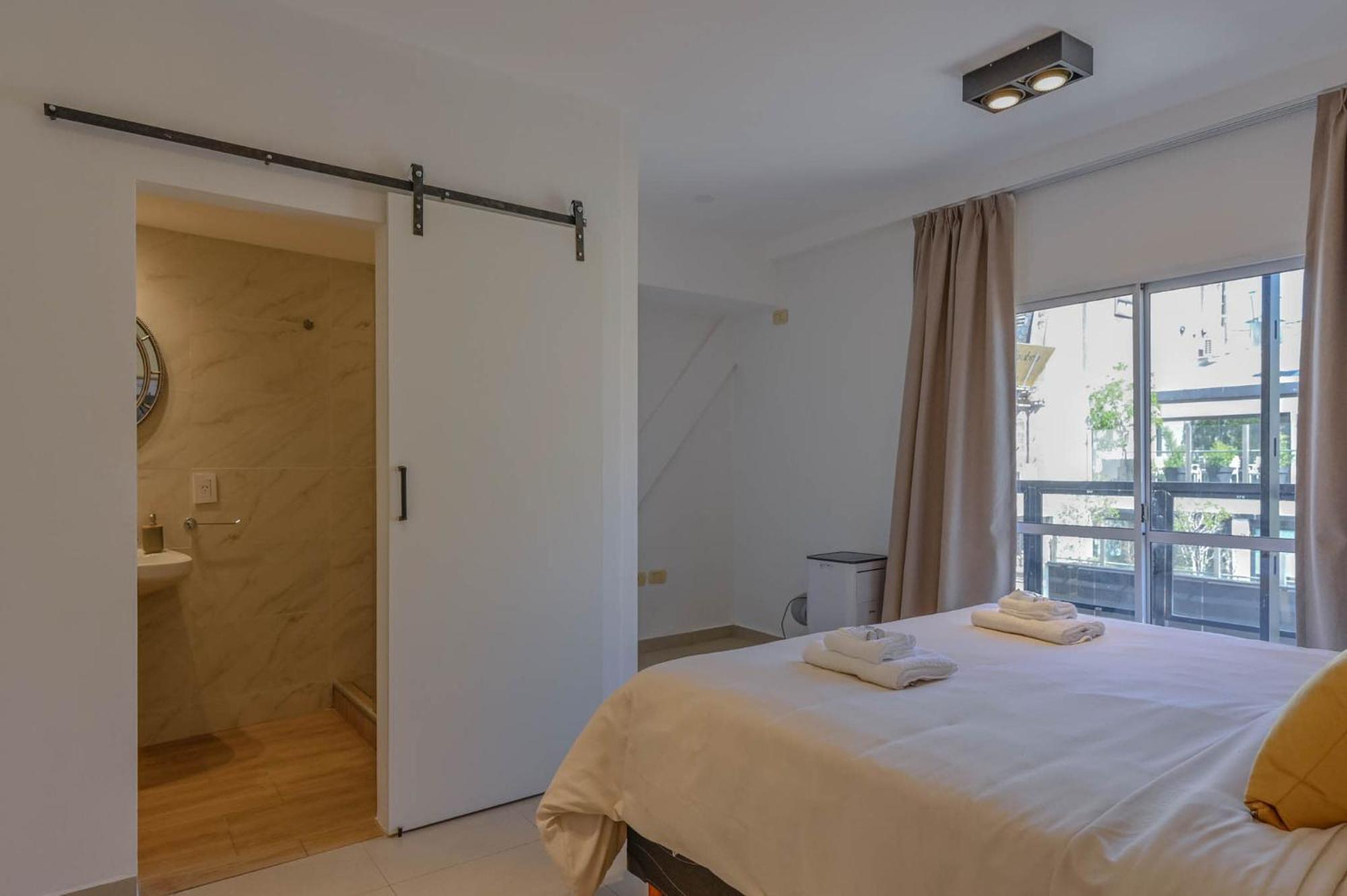 Mansion Mitre 'a' - 4 Pax Duplex Gym & Jacuzzi *