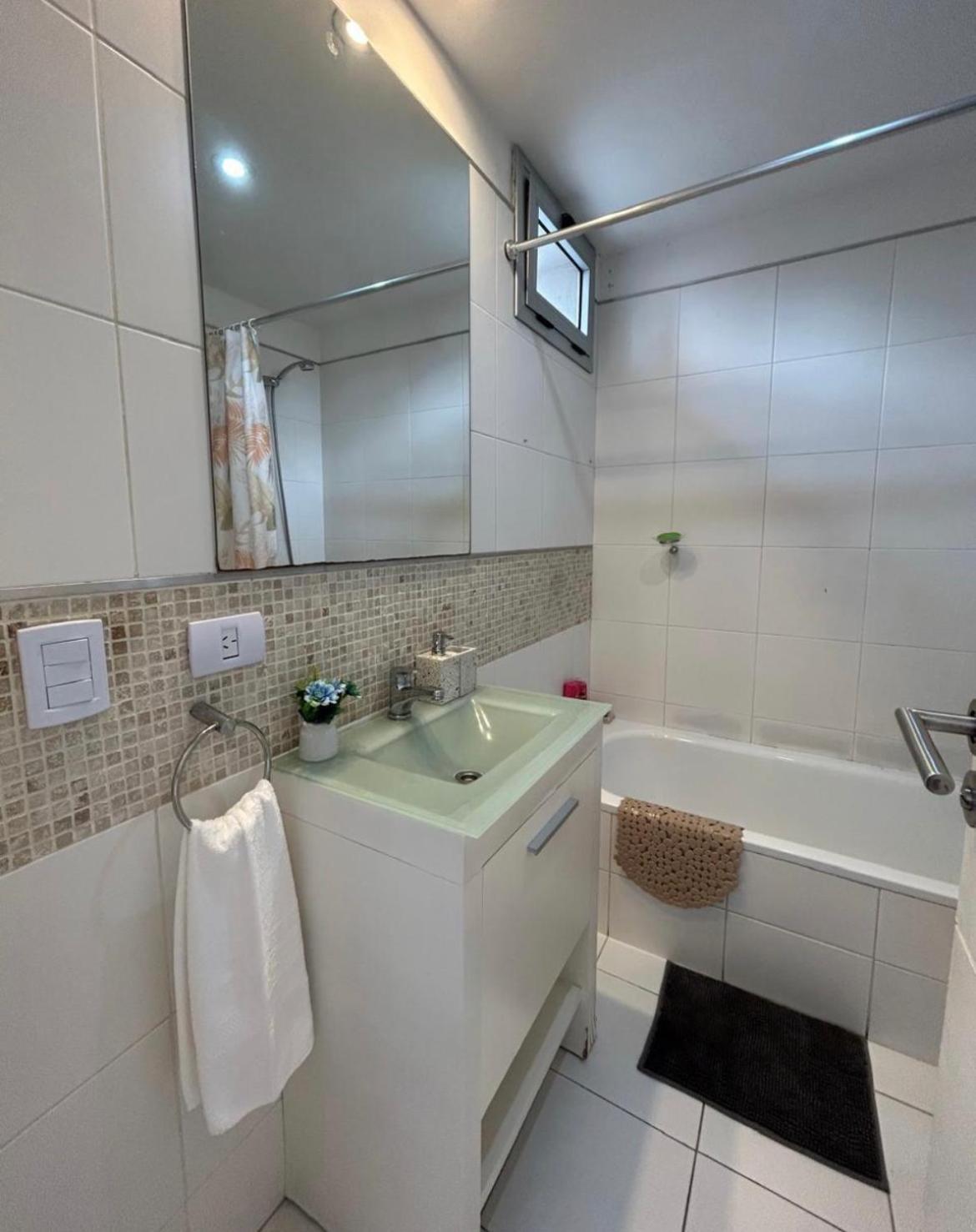 Comodo En Palermo-cochera Apartment Buenos Aires
