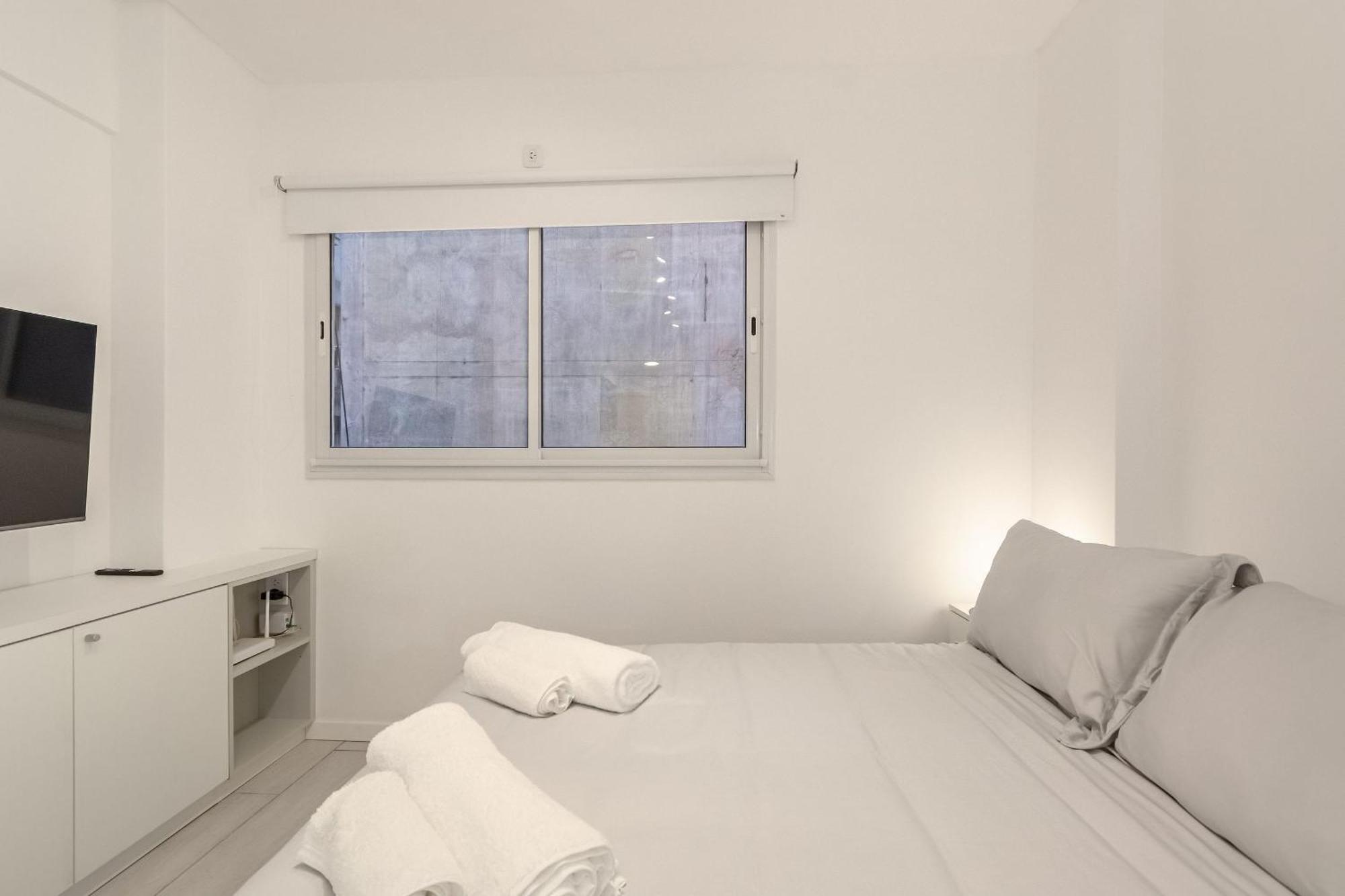 Apartment Impecable Estudio En Retiro, En Av. Libertador Buenos Aires