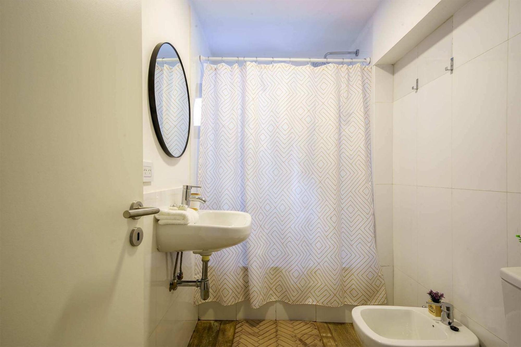 Fliphaus Chic Haus I Lux 2 Bd Terrace And Pool Apartment *