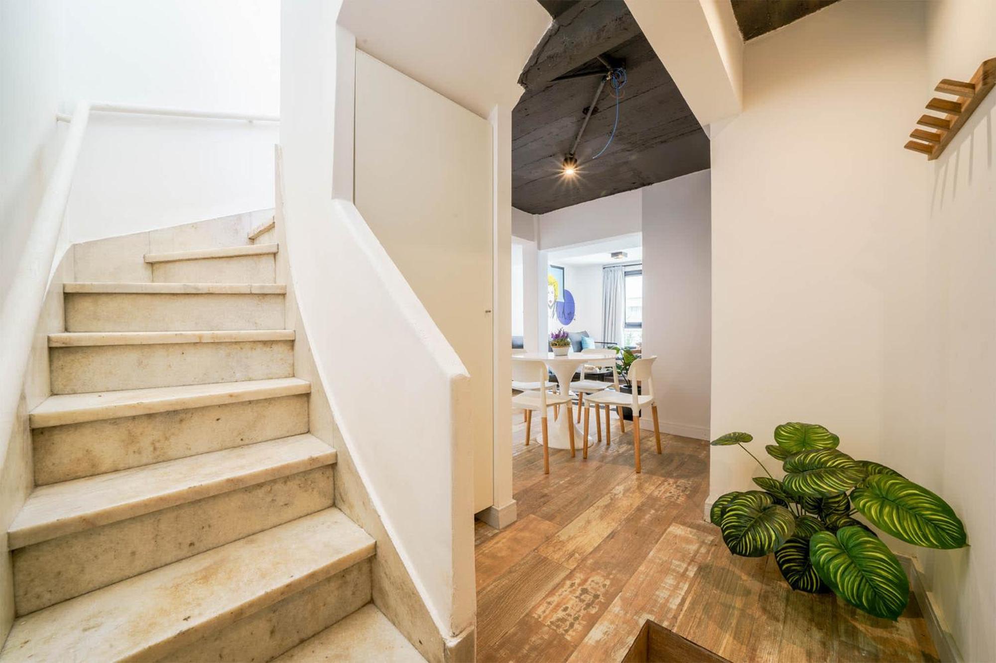 Fliphaus Chic Haus I Lux 2 Bd Terrace And Pool Apartment *