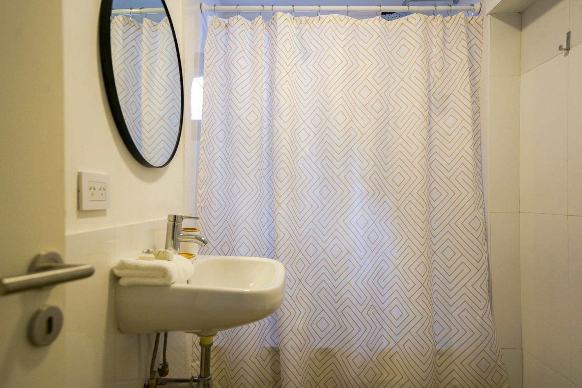 Apartment Fliphaus Chic Haus I Lux 2 Bd Terrace And Pool *