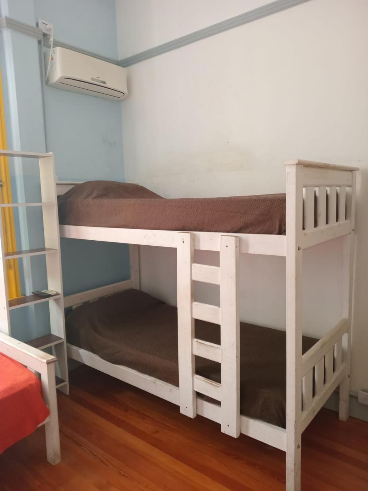 Tinta Roja Residencia Estudiantil Guest house *