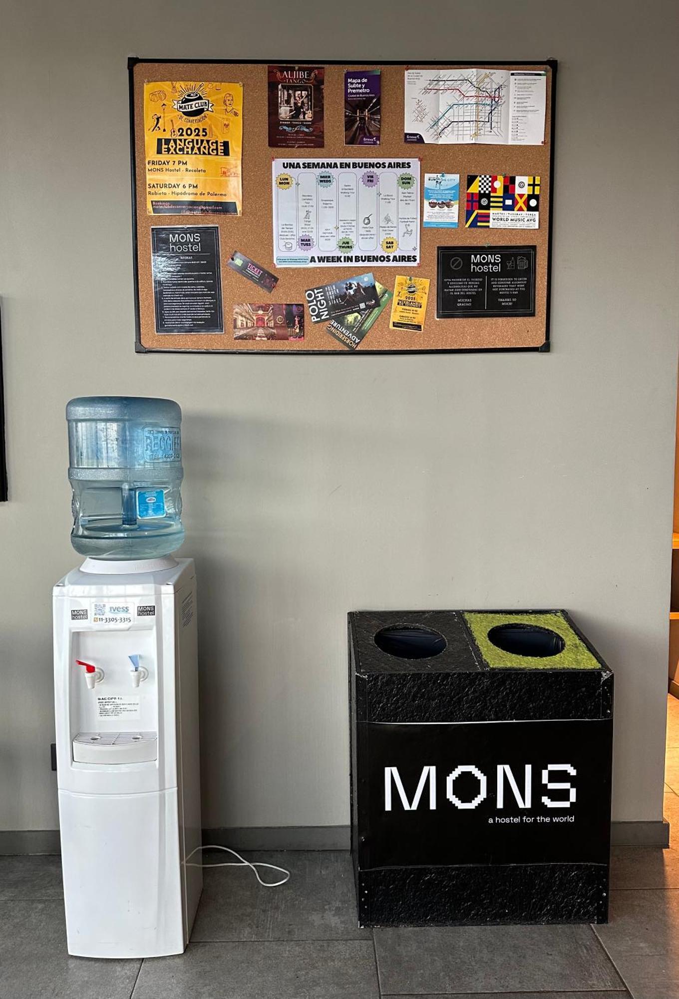 Mons *