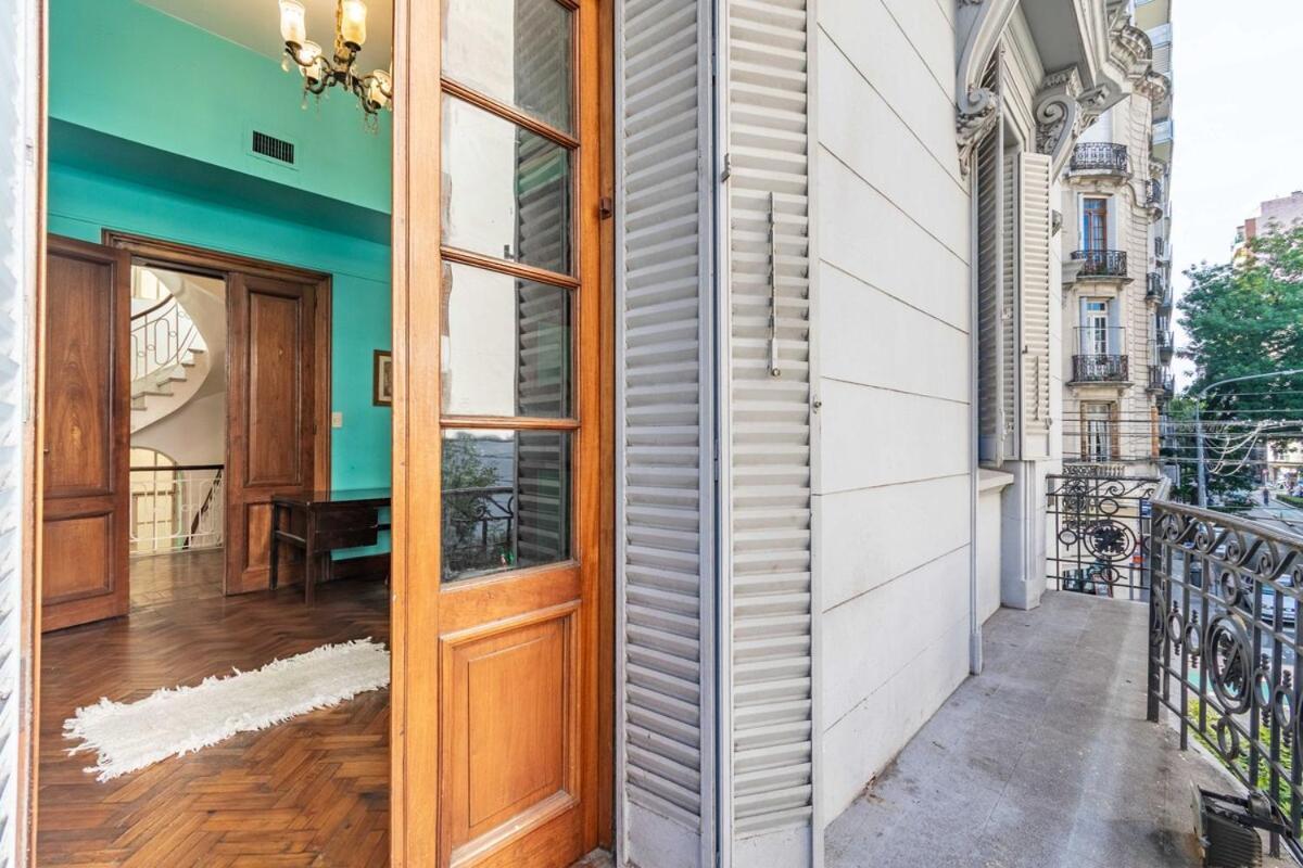 Luxury Mansion In Recoleta - Jacuzzi - Sauna - 40 People Villa