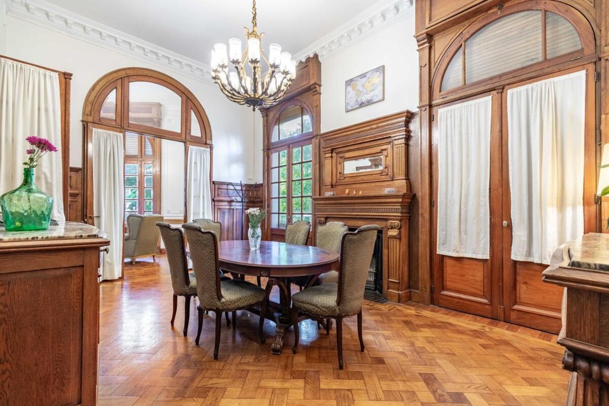 Villa Luxury Mansion In Recoleta - Jacuzzi - Sauna - 40 People