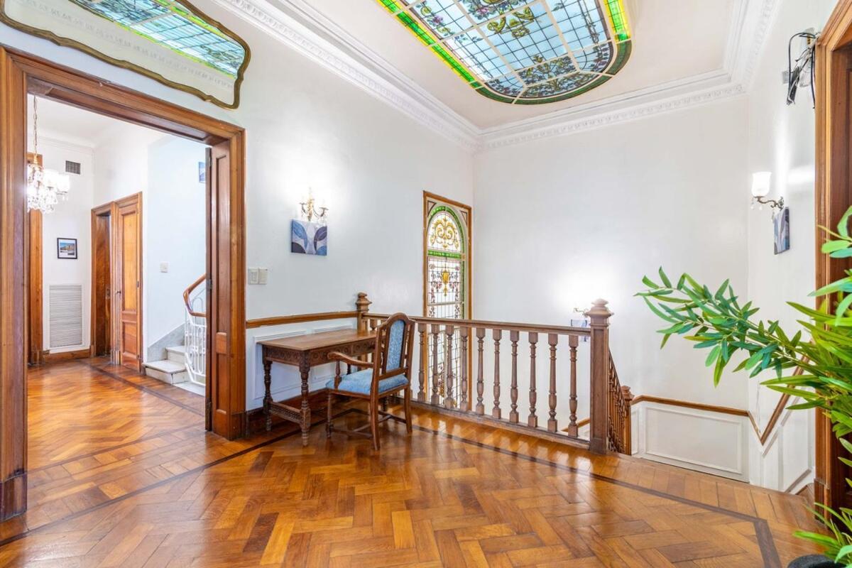 Luxury Mansion In Recoleta - Jacuzzi - Sauna - 40 People Villa *