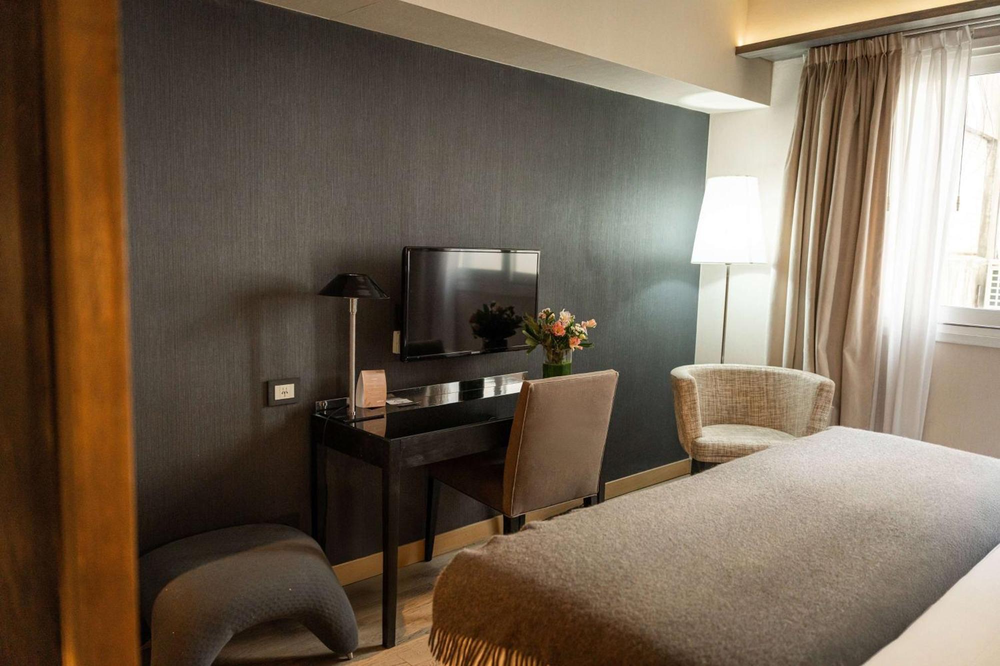 Esplendor Plaza Francia 4*