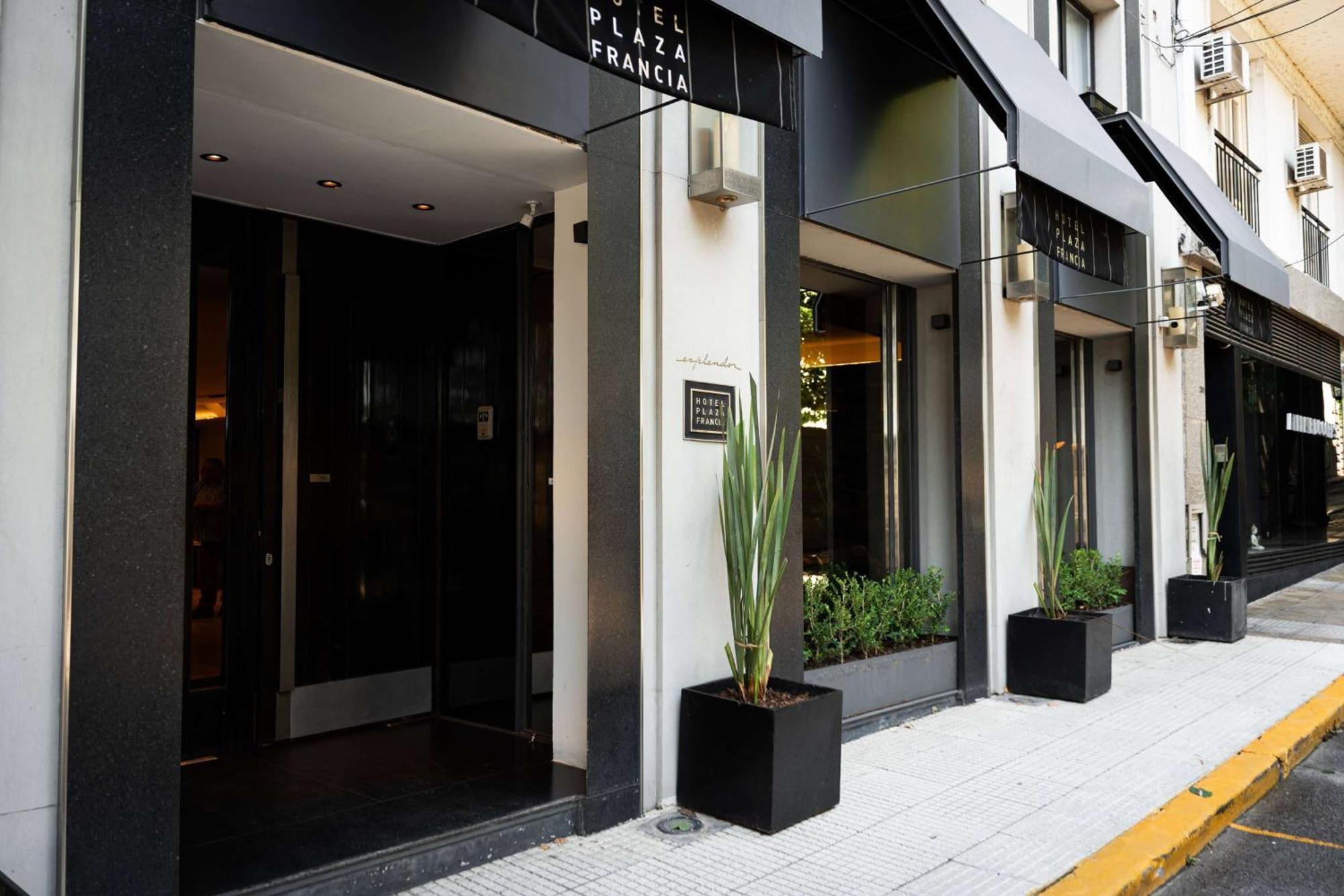 Hotel Esplendor Plaza Francia 4*