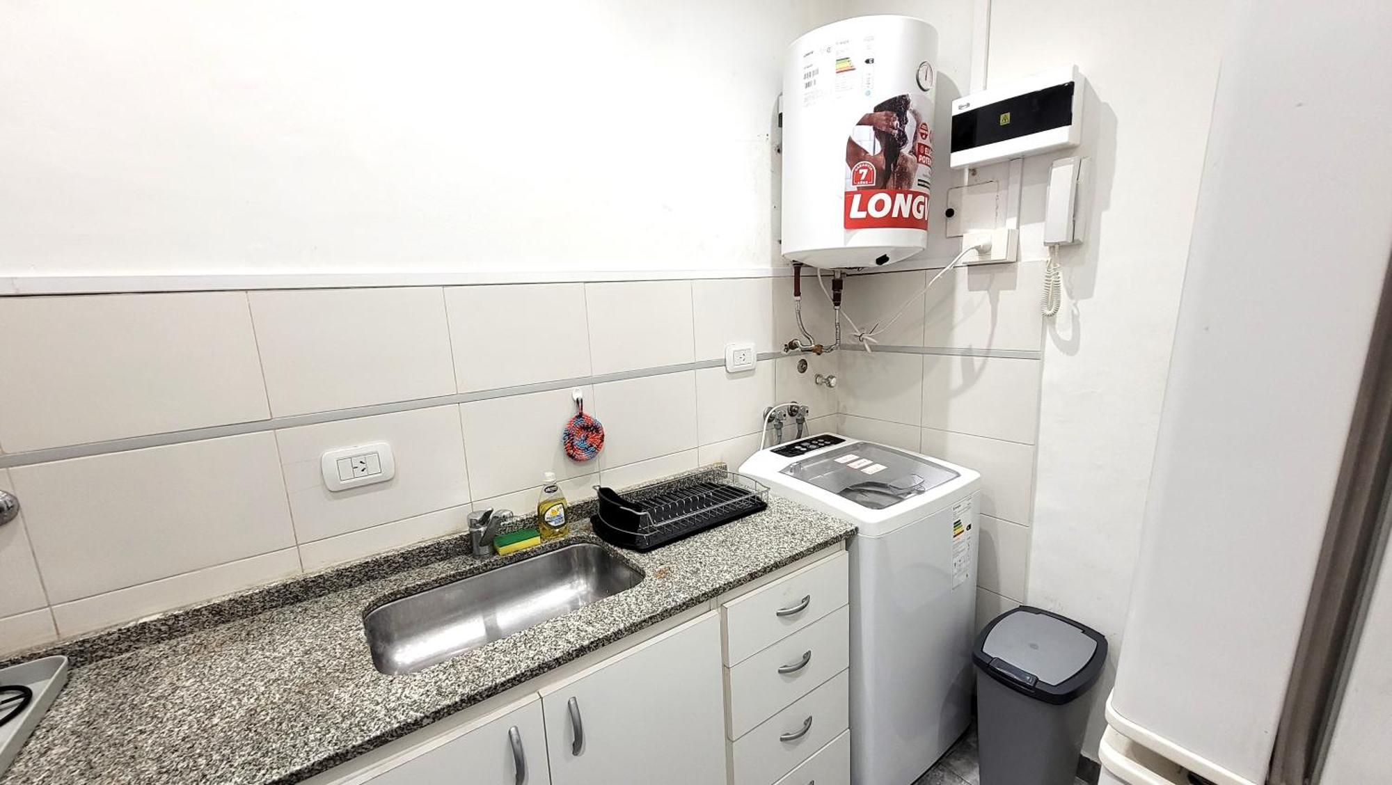 Apartamento Luminoso, Muy Completo Y Bien Ubicado Departamento De 2 Ambientes - Limite De Retiro/recoleta Ciudad Autónoma de Buenos Aires