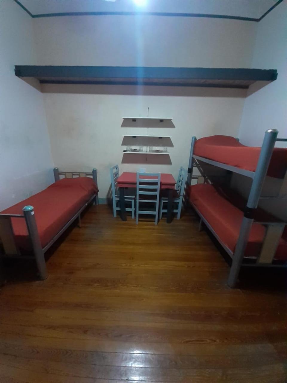 Tinta Roja Residencia Estudiantil Guest house