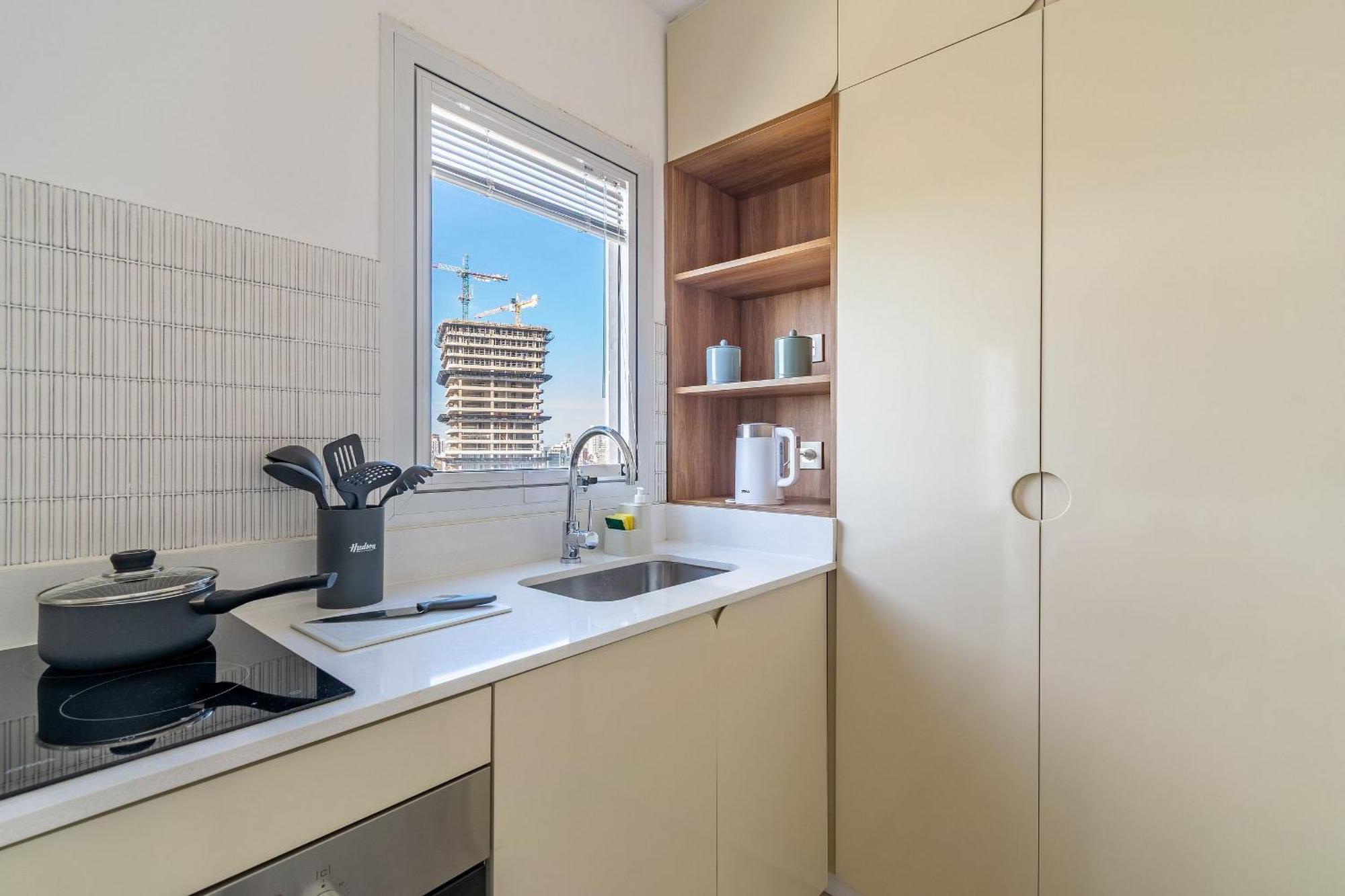 Estudio Moderno Con Vista Al Polo | Canitas Apartment Buenos Aires
