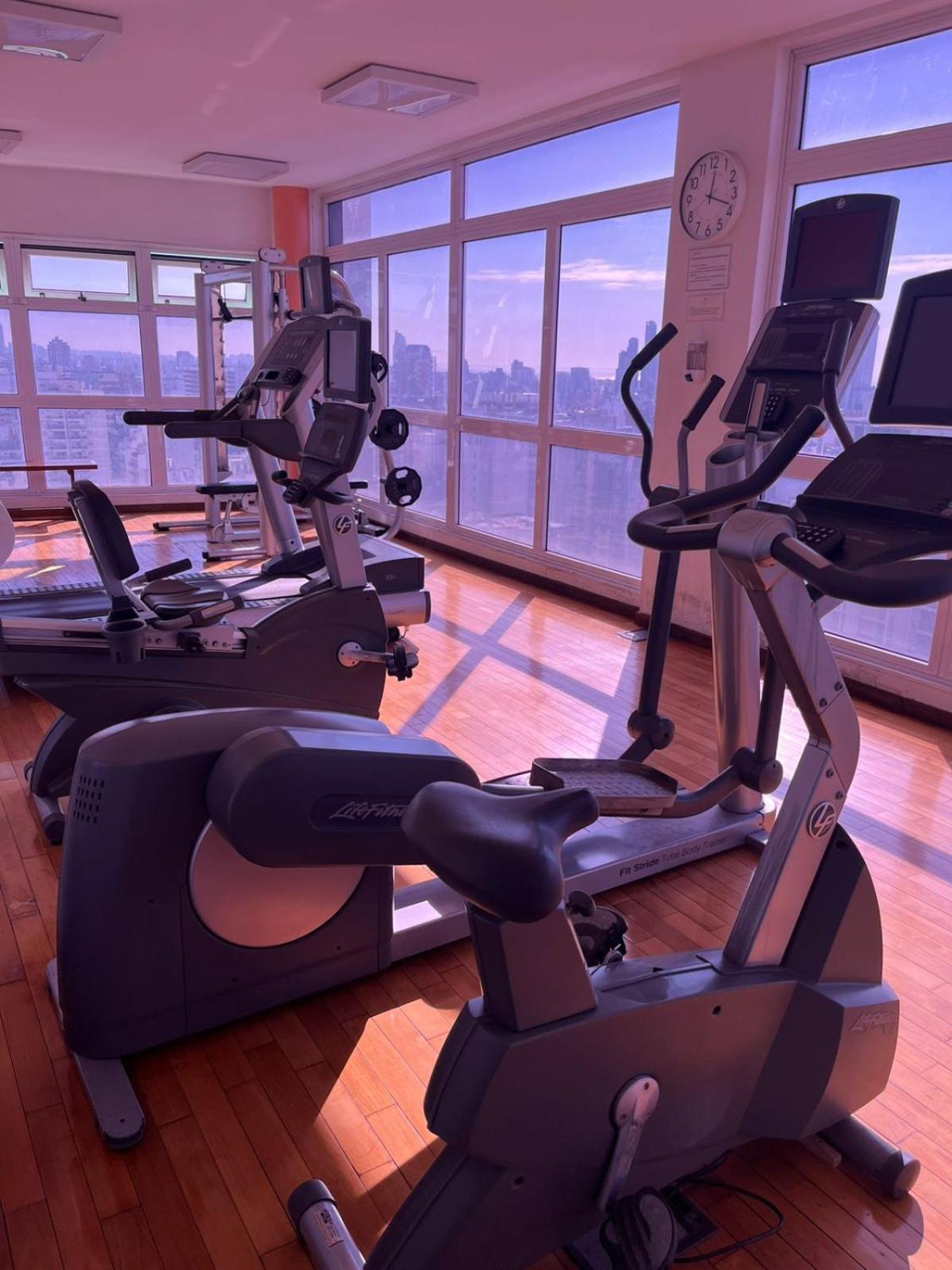 Departamento Amoblado 5 Personas Con Gimnasio, Cochera Y Piscina Apartamento Buenos Aires