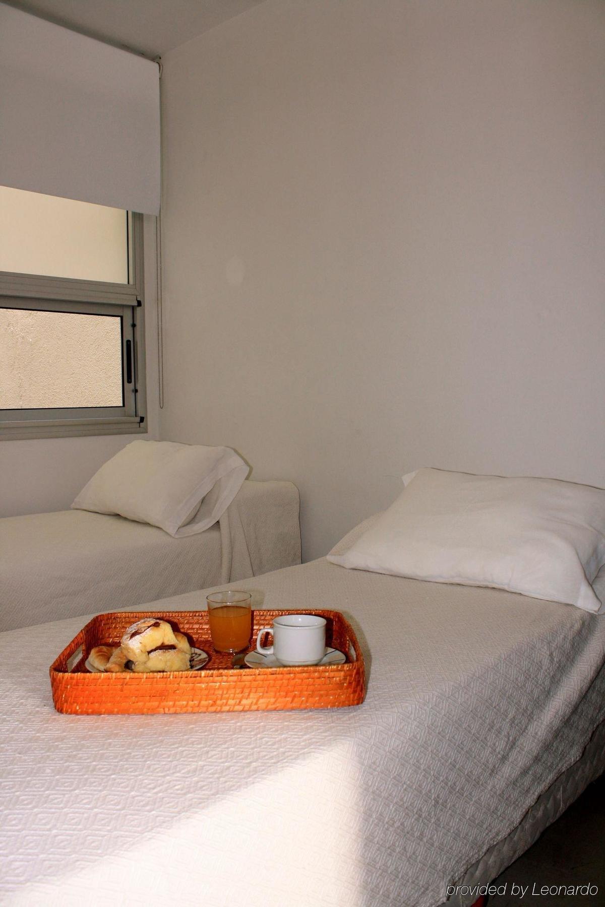 Apartment Atenea &